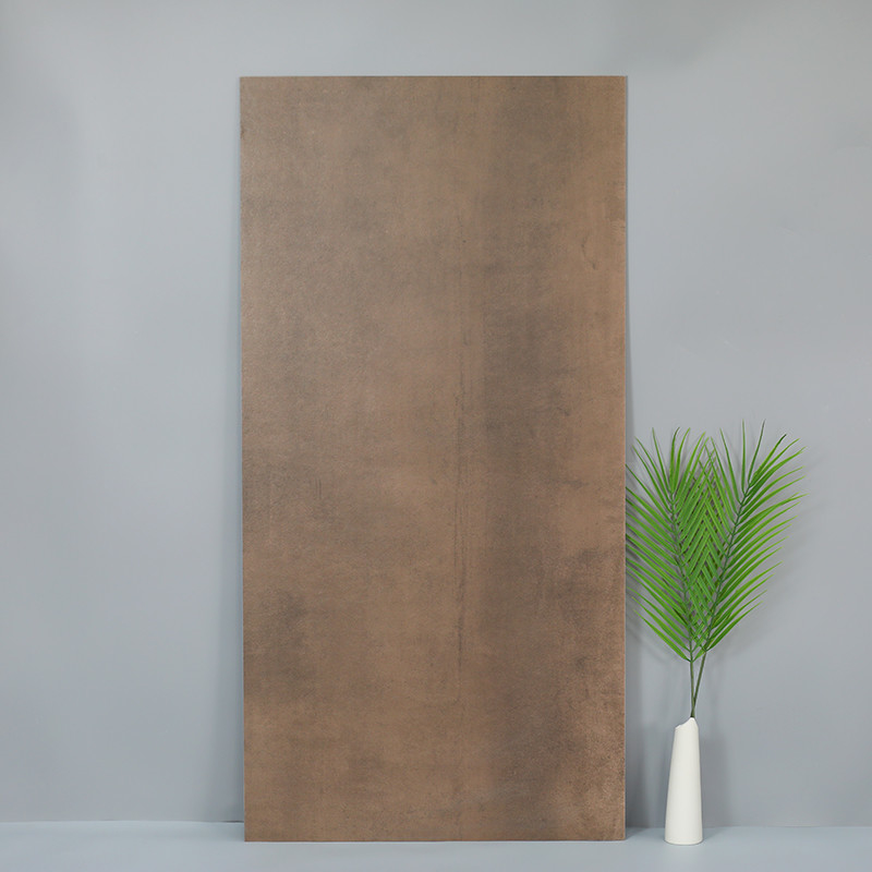Da cor nova de Brown do estilo de Foshan telhas de assoalho interiores, telhas rústicas da parede 600x1200