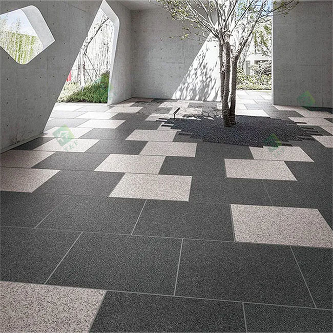 As telhas exteriores terminadas ásperas da porcelana concreta rústica deslizam não 2cm para a entrada de automóveis
