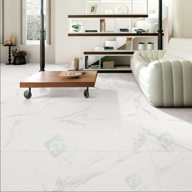 O mármore vitrificado lustroso do anti deslizamento do hotel telha o desgaste branco da cor do corpo completo - resistente
