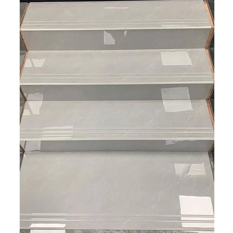 a porcelana de mármore do olhar de 1200*470mm telha corpo completo telhas vitrificadas lustradas da etapa da escada do assoalho