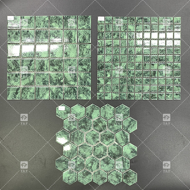 Chapas de mosaico de pedra de mármore de cor verde para piso e parede do banheiro